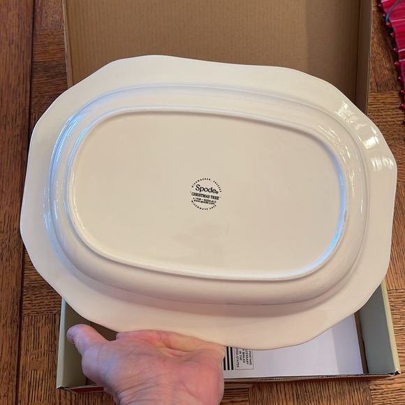 SPODE CHRISTMAS TREE VEGETABLE DISH - Picture 5 of 5